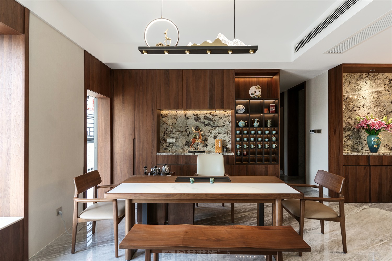 東方皇城260平簡約中式陽臺完工裝修實景圖